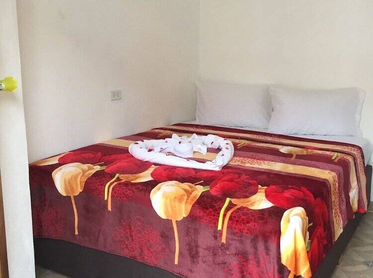 اتاق لوکس, Matus Guest House