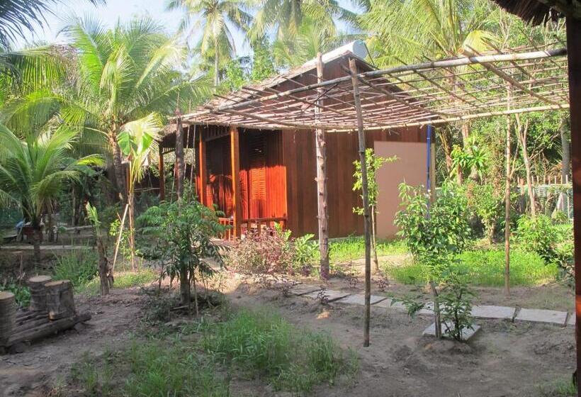 اتاق خانوادگی, Homestay Xóm Dừa Nước
