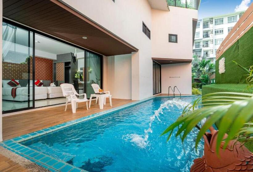 اتاق استاندارد چهارنفره با بالکن, The Thames Pool Access Resort & Villa   Sha Extra Plus