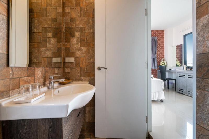 اتاق لوکس, The Thames Pool Access Resort & Villa   Sha Extra Plus