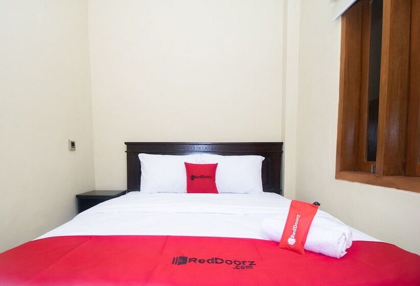 Номер Стандарт, Reddoorz Syariah Near Universitas 17 Agustus Banyuwangi