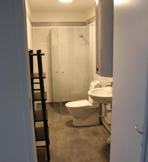 标准间, Stekhuset B&b