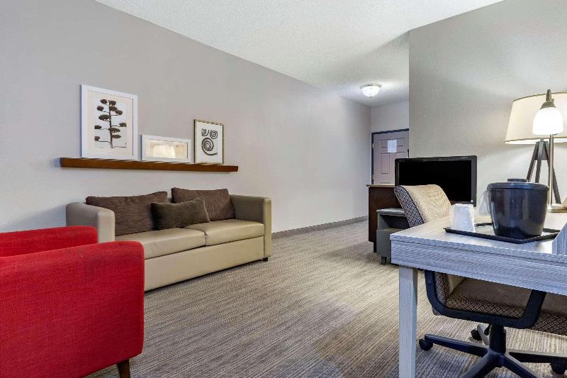 Номер Стандарт, Baymont By Wyndham Tallahassee