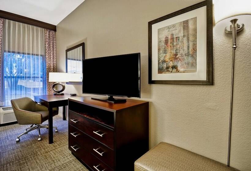 Номер Стандарт 2 Двуспальные Кровати, Hampton Inn Starkville