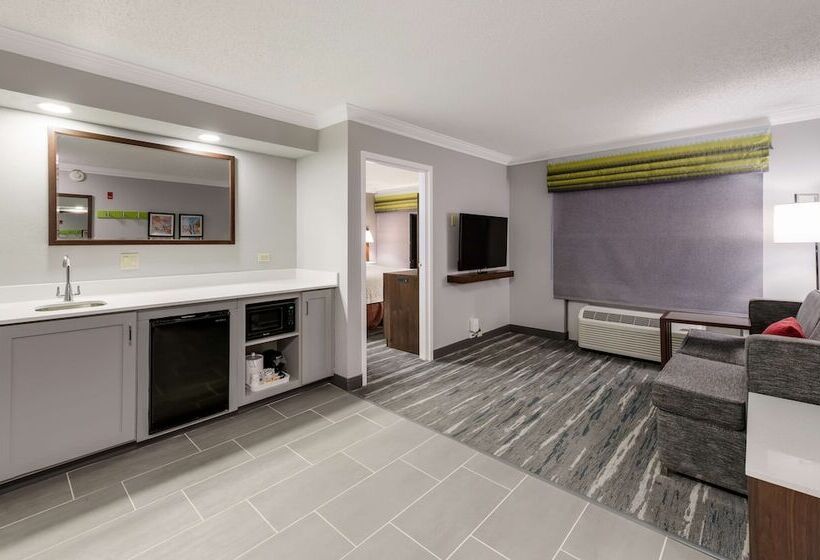 Люкс, Hampton Inn & Suites Chicago/hoffman Estates