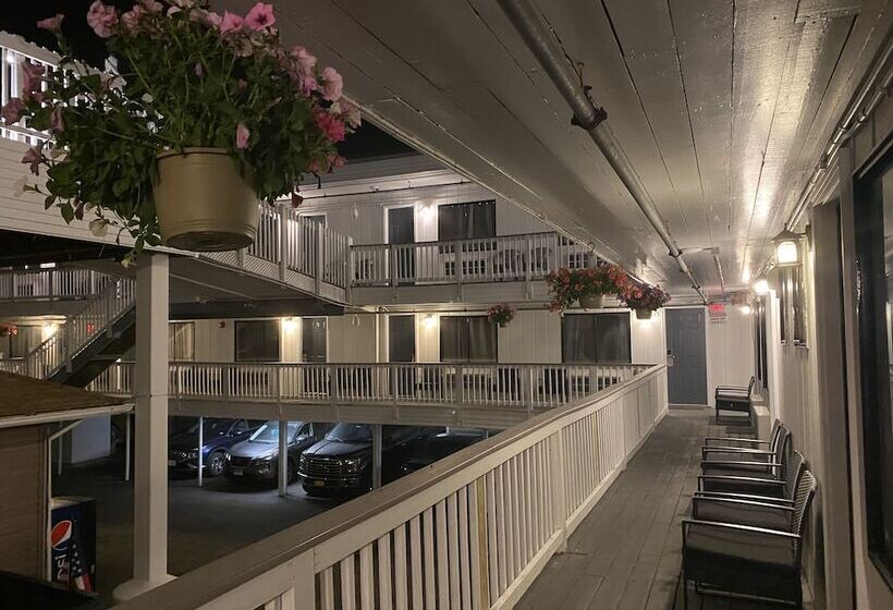 Номер Стандарт, Ways Motel
