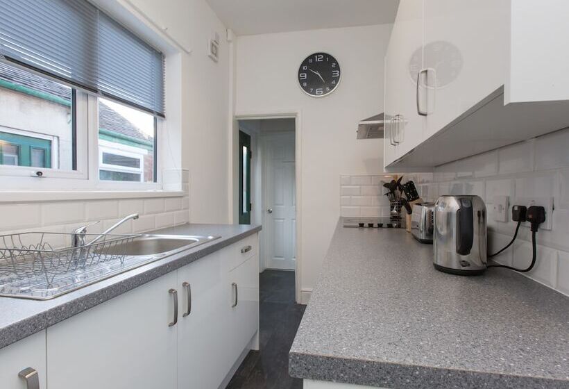 Номер Стандарт Совместная Ванная, Townhouse @ Newlands Street Stoke