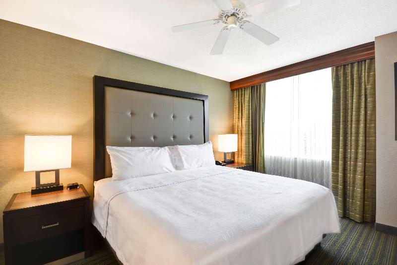 Номер Стандарт, Holiday Inn Express Hotel & Suites Bentonville, An Ihg