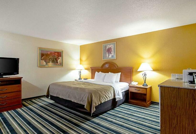 标准间, Quality Inn Huron