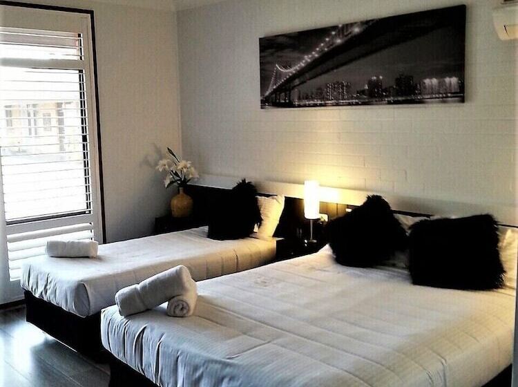 Номер Стандарт, Kurri Motor Inn