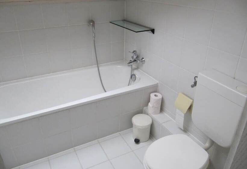 Дом 1 Спальня, Buchenweg 40a