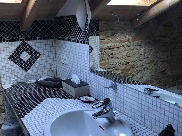 Номер Стандарт, La Maison D Obinat