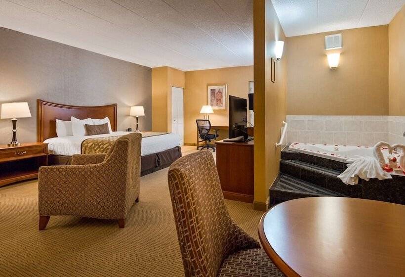 Люкс, Clarion Inn