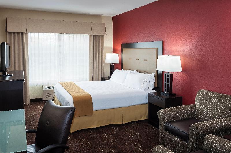 带大床的标准间, Holiday Inn Express Anchorage By Ihg