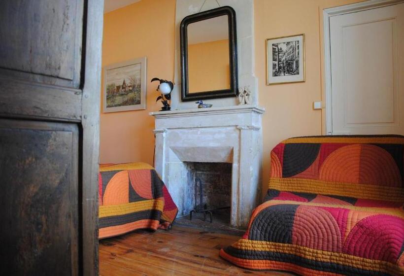 Номер Стандарт, Chambres Chez Mounie