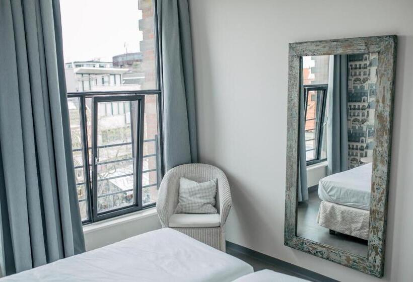 디럭스 룸 도시 전망, Pink Flamingo Boutique Hostel