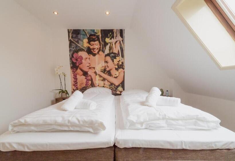 수피리어 룸, Pink Flamingo Boutique Hostel
