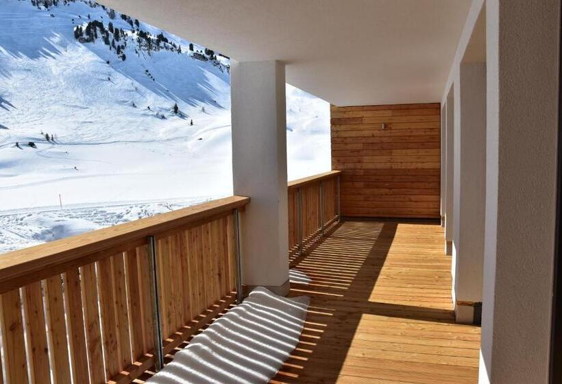 バルコニー付き１ベッドルームアパートメント, Apart Wolf Arlberg