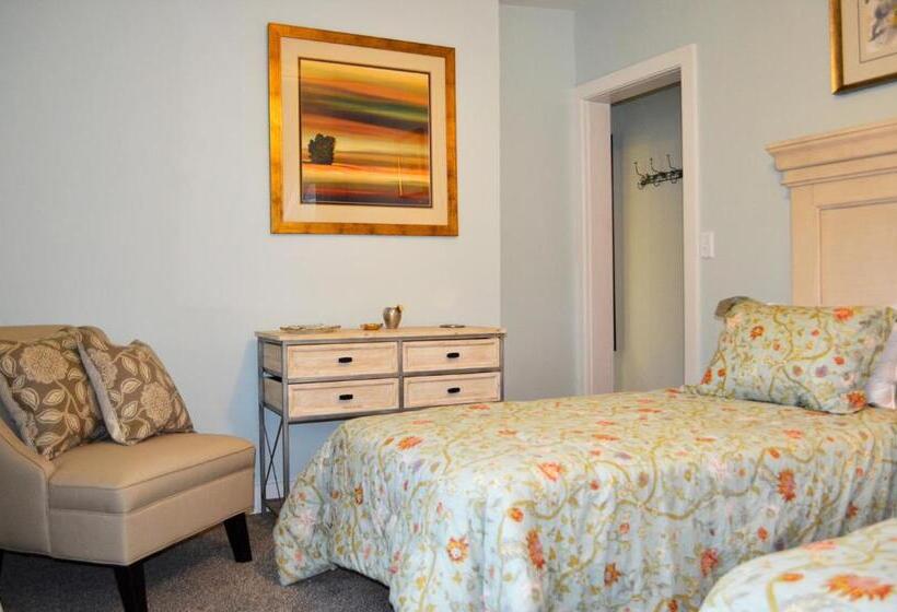 Номер Deluxe, John Henry Bed & Breakfast
