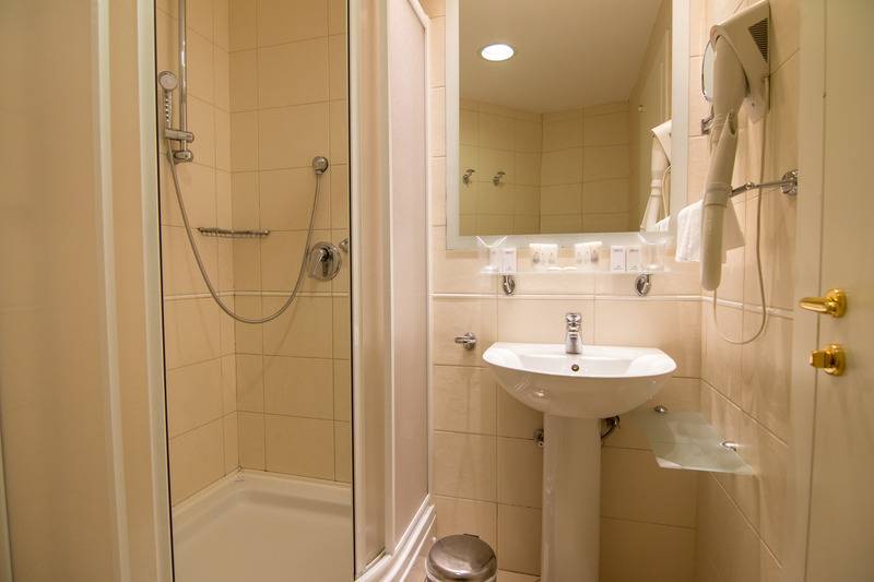 デラックスルーム, Indra Hotel   Boutique Suites