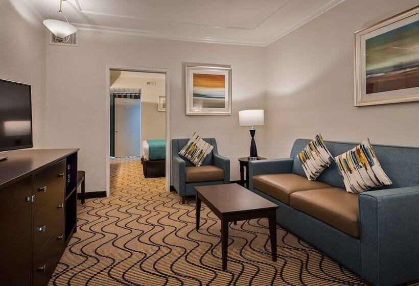 스위트, Best Western Plus Irvine Spectrum