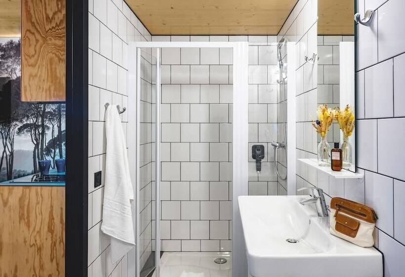 Номер Стандарт, Eklo Bordeaux Centre Bastide