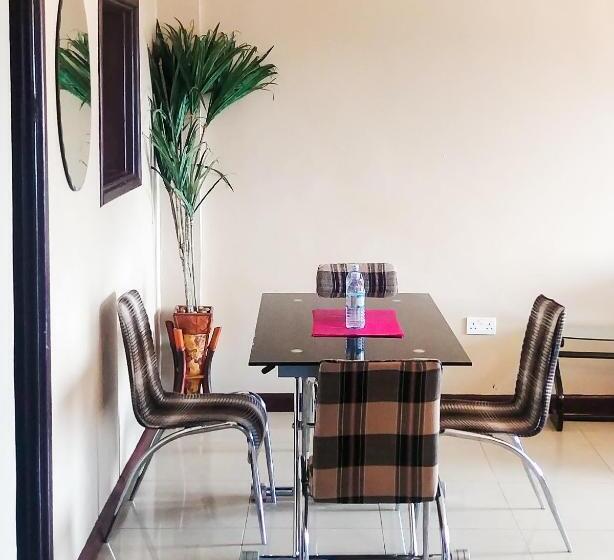 1 Bedroom Apartment Lake View, Karibu Bb Suites