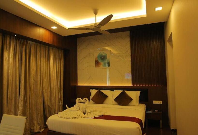 豪华房间, The Royal Grand