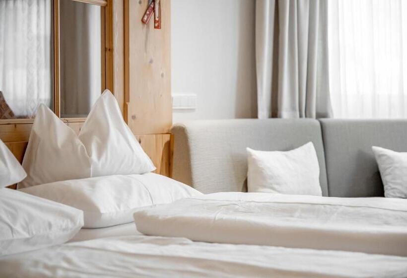 Апартаменты 2 Спальни с Балконом, Skihotel Haus Gurgl