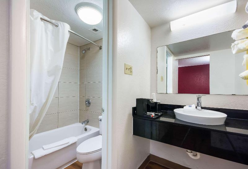 Стандартный Номер Кровать Кинг, Econo Lodge