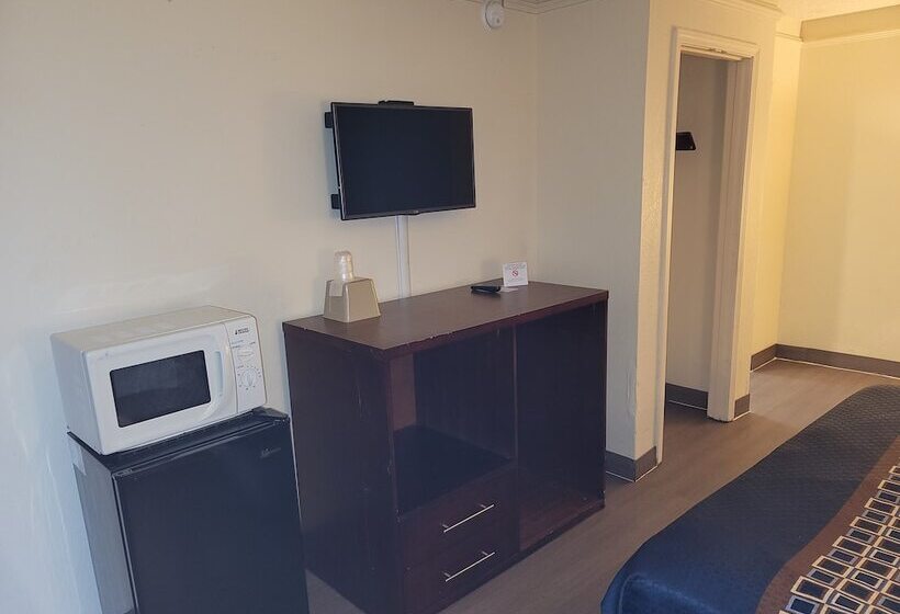 Номер Стандарт 2 Двуспальные Кровати, Knights Inn   Lithonia