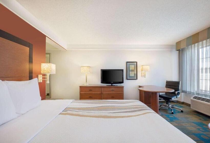 Номер Executive Кровать Кинг, La Quinta Inn & Suites By Wyndham Ocala