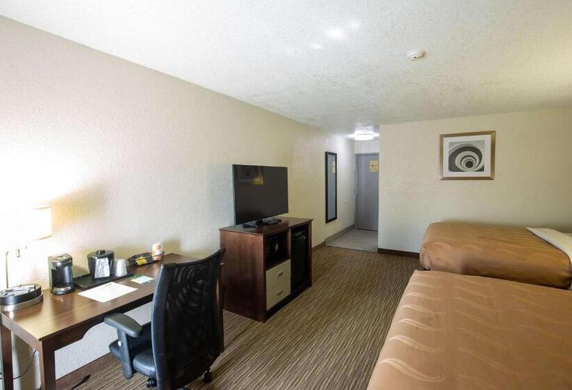 Номер Стандарт, Quality Inn & Suites
