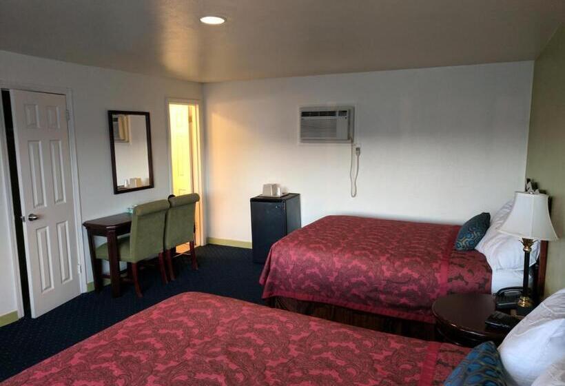 Standardrum, La Hacienda Motel