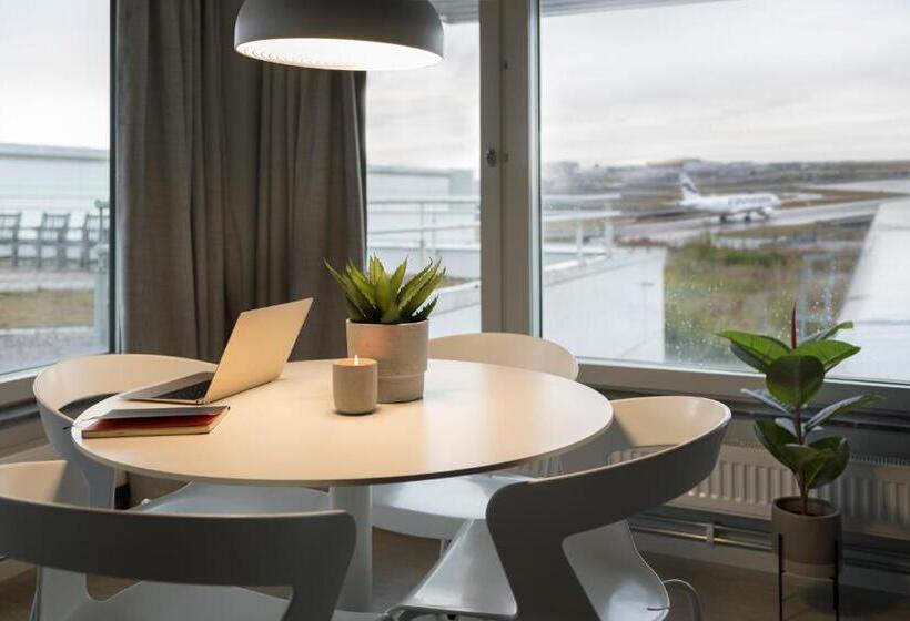 Апартаменты 2 Спальни, Forenom Hotel Arlanda