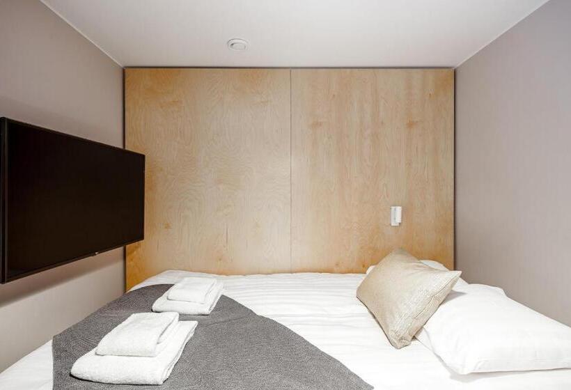 Номер Базовый Совметсный Санузел, Forenom Hotel Arlanda