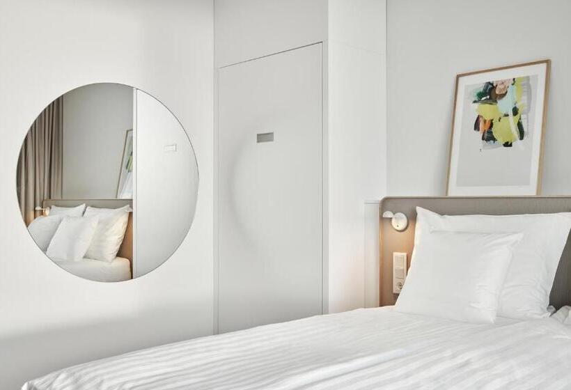Номер Стандарт Трехместный, Original Sokos Hotel Tripla Helsinki