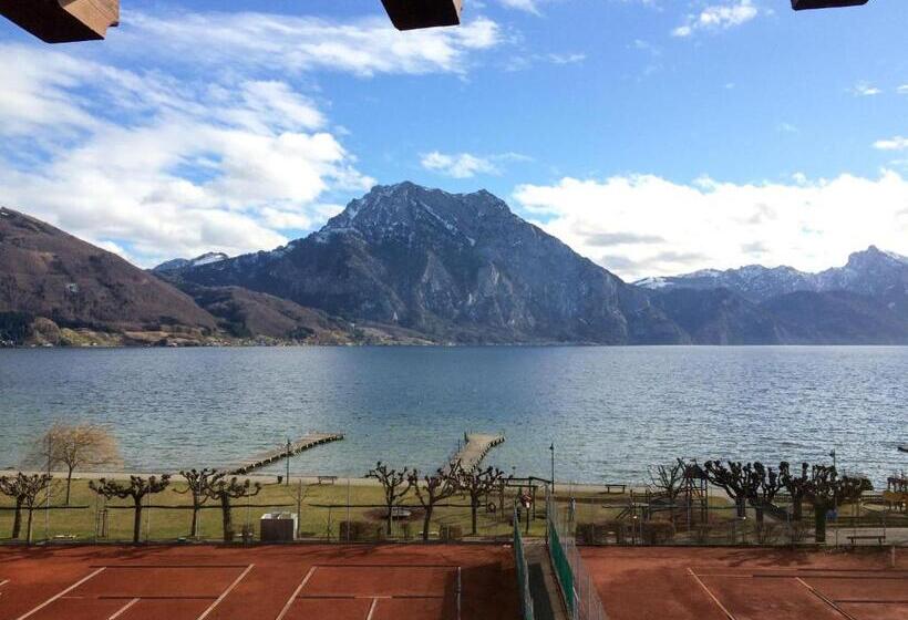 Номер Стандарт Вид на Озеро, Schweizerhof Am See