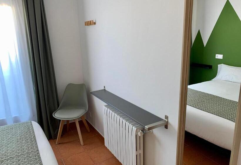 1 Bedroom Penthouse Apartment, Musher