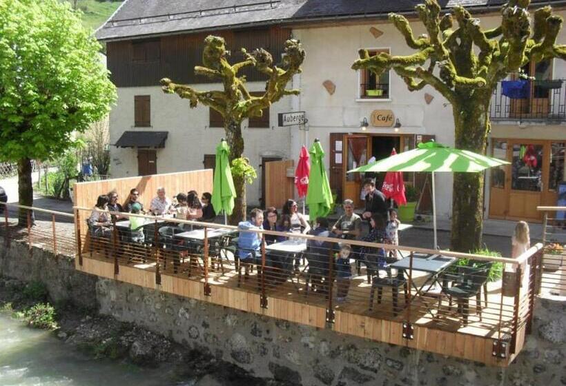 Номер Стандарт Трехместный, Gite Auberge L Herbe Tendre
