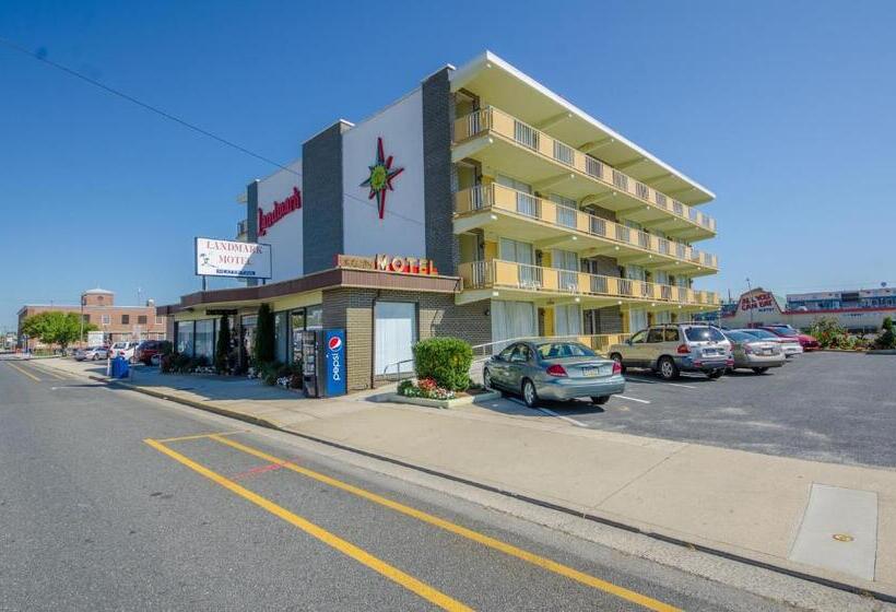 디럭스 트리플 룸, Landmark Motel