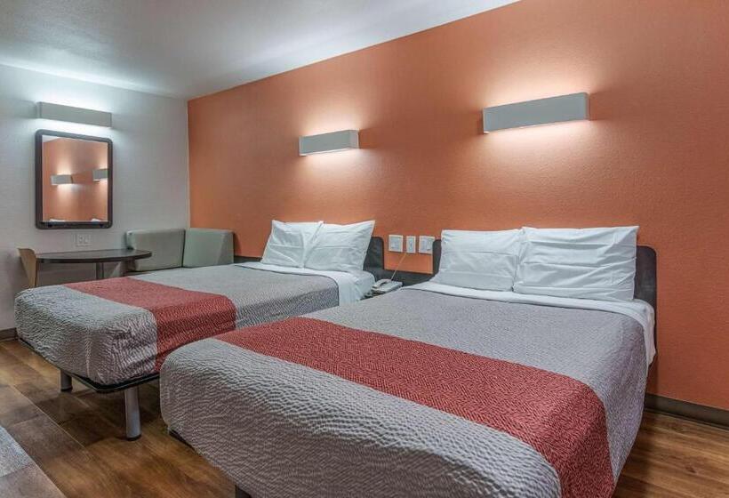Четырехместный Номер Стандарт, Motel 6 Texarkana, Ar