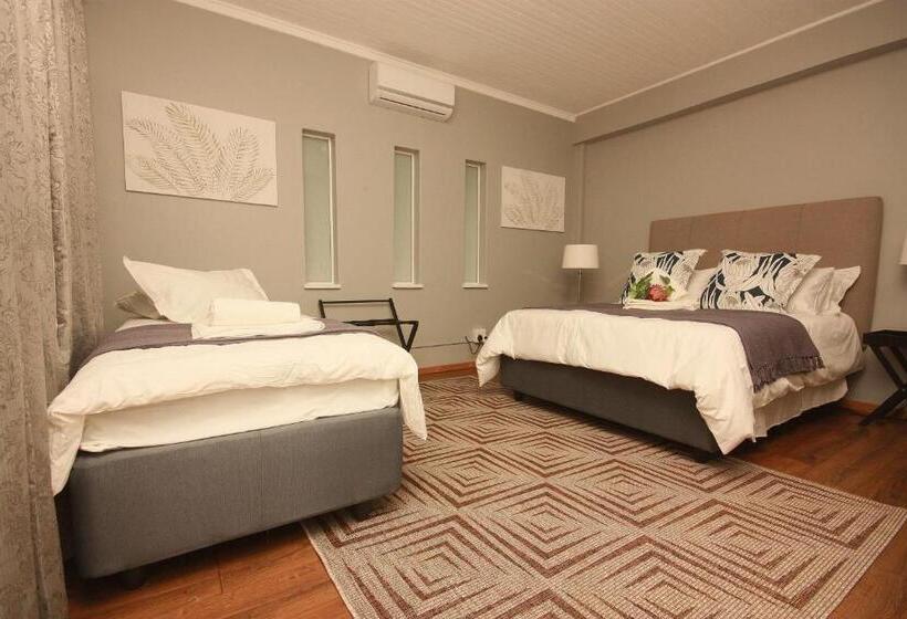 Семейный Номер Совместный Санузел, The Retreat Guesthouse