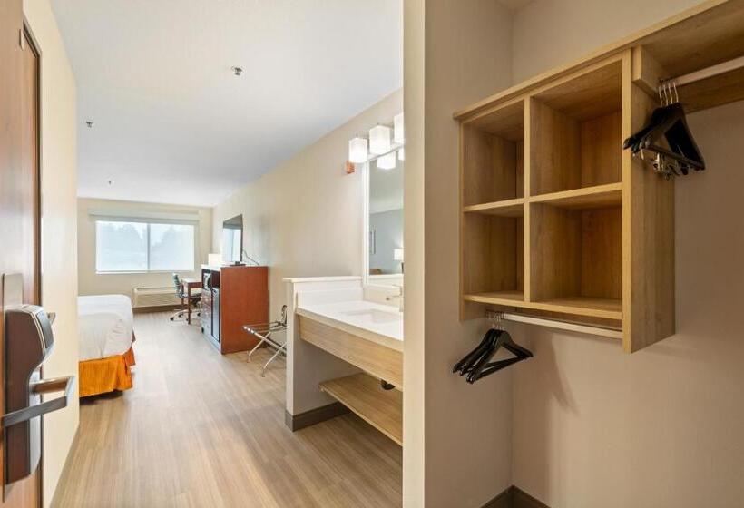 Номер Стандарт Кровать Кинг Адаптированный для Инвалидов, Best Western Lake Oswego Hotel & Suites