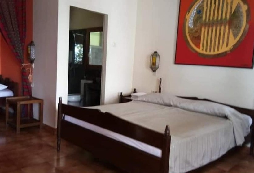 Трехместный Номер Deluxe, Bunga Ayu Seaside Resort