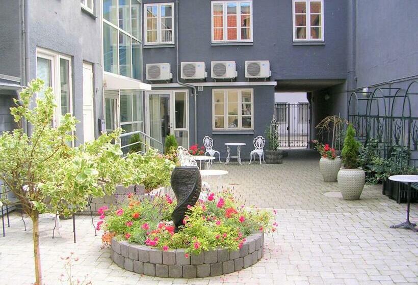 Апартаменты 2 Спальни, Aarhus City Apartments