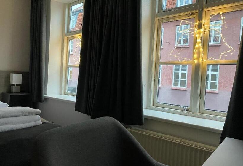 Apartamento 2 Dormitórios, Aarhus City Apartments