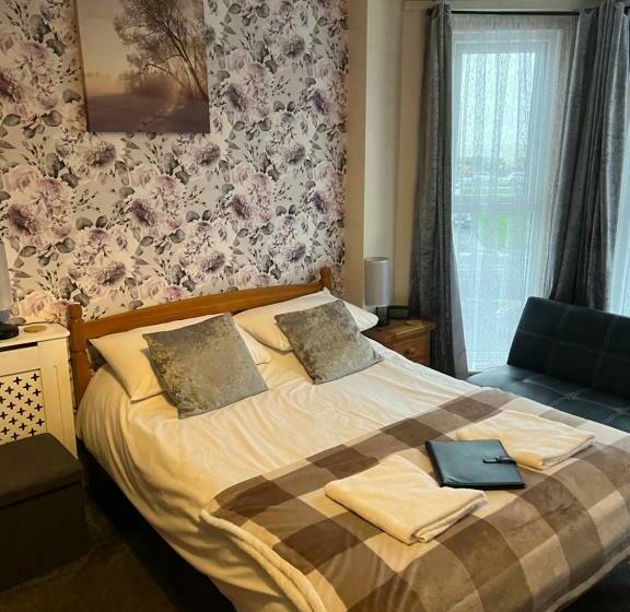 Семейный Номер Вид на Море, Willows Guest House