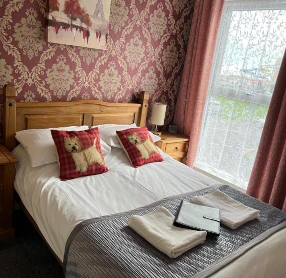 Номер Стандарт Совместная Ванная, Willows Guest House