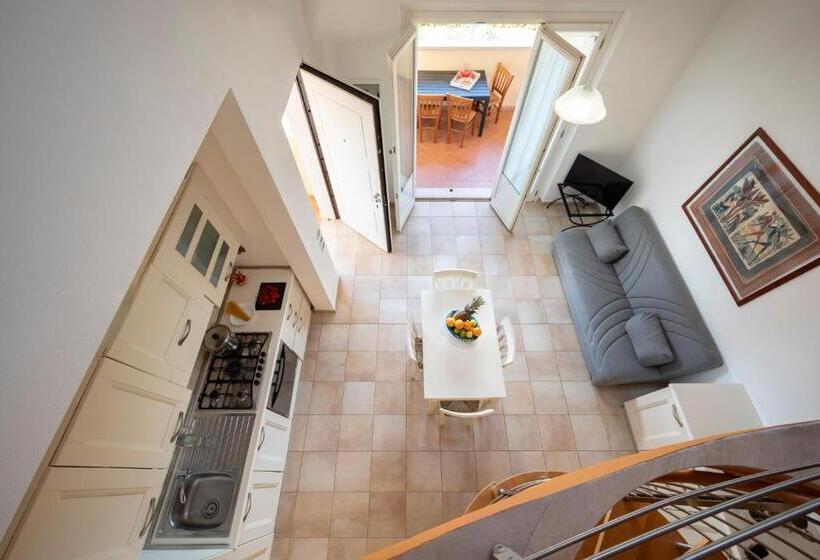 Апартаменты 2 спальни Вид на Бассейн, Ombra Verde Residence E B&b